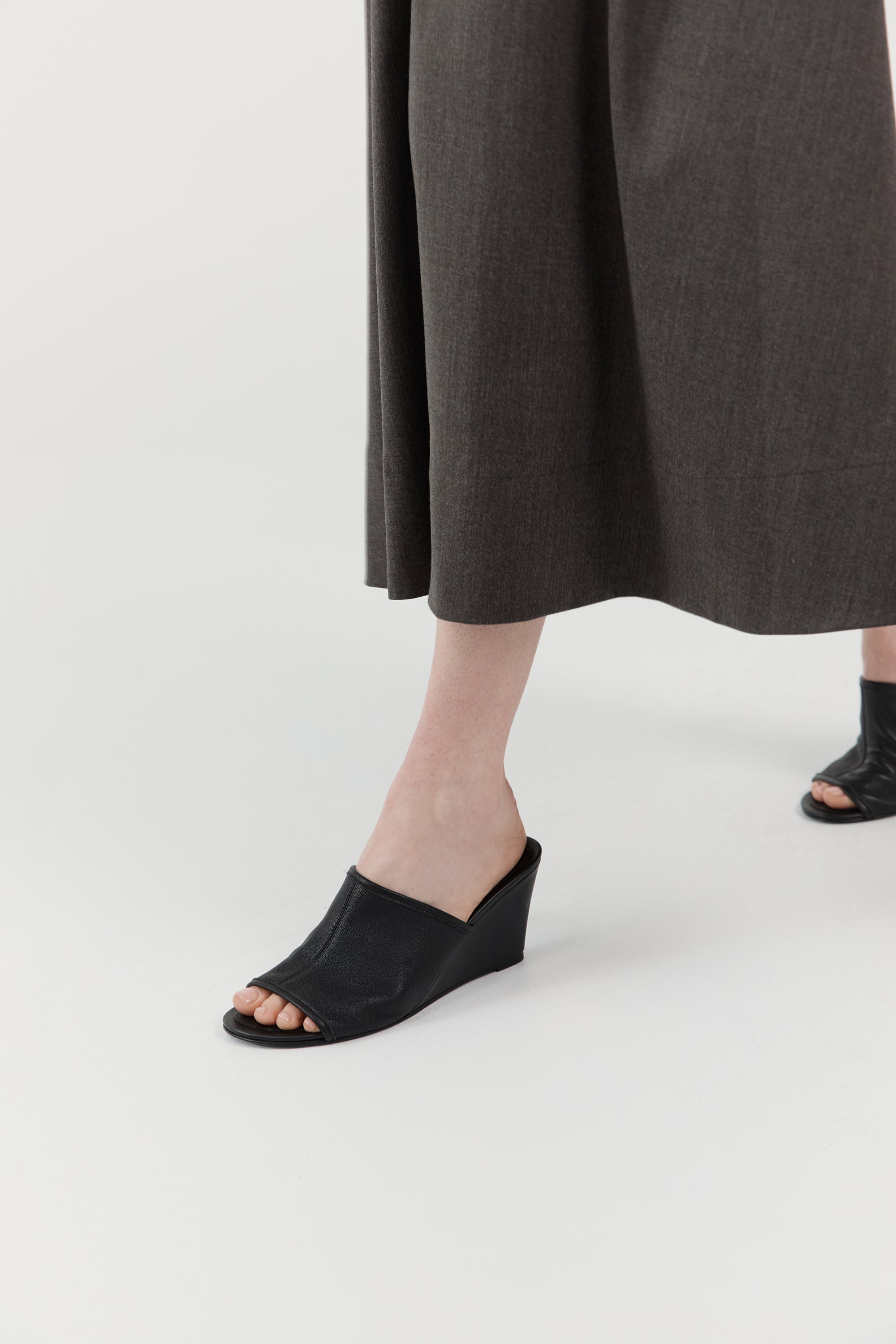 Bandeau Wedge - Black